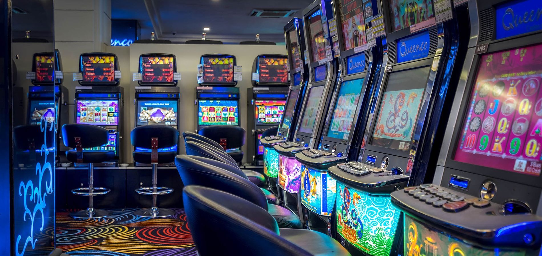 BOUTIQUE CASINO WITH WESTERN CHARACTER